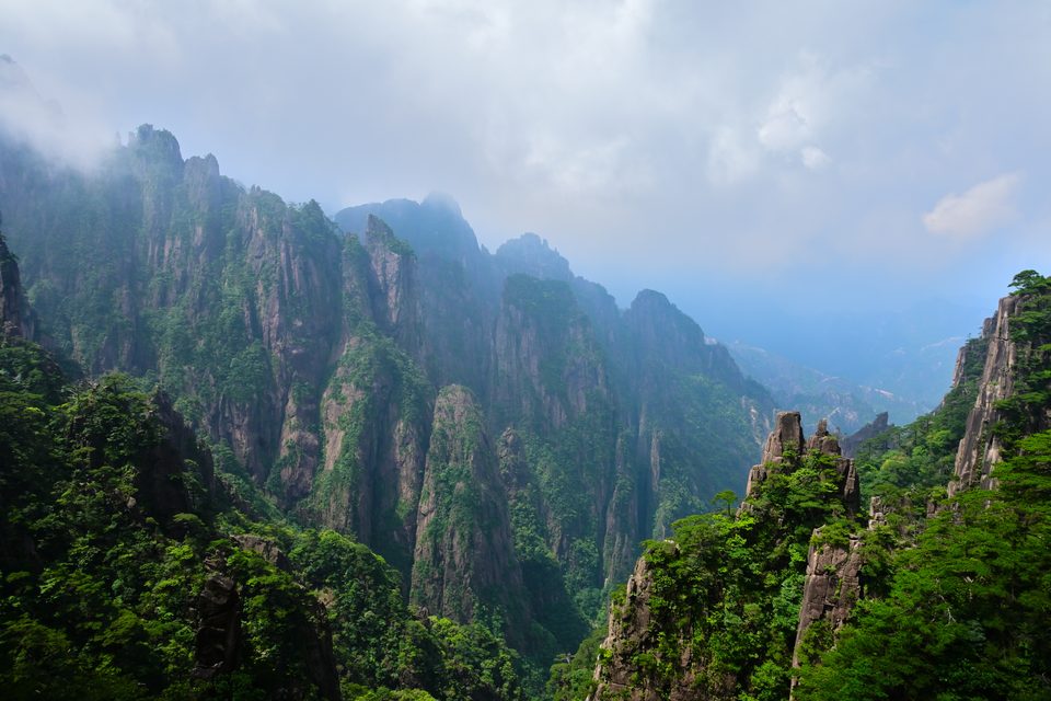 峡谷