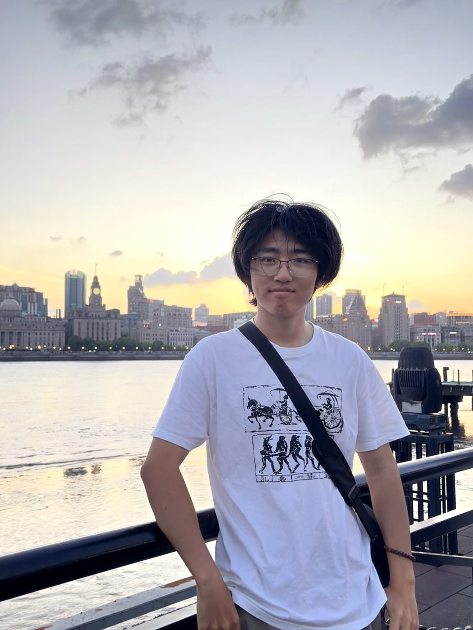 李欣桐